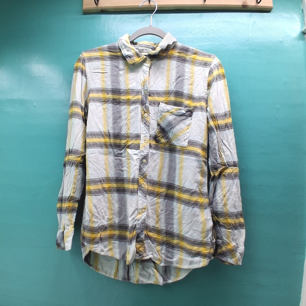 GAP Plaid Button Down Shirt M Yellow Gray White Casual Soft Rayon Preppy